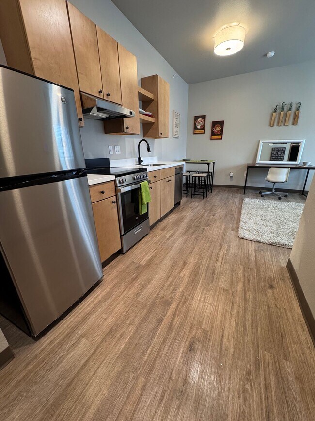 Building Photo - Beautiful, Brand New Studio Near CSU!