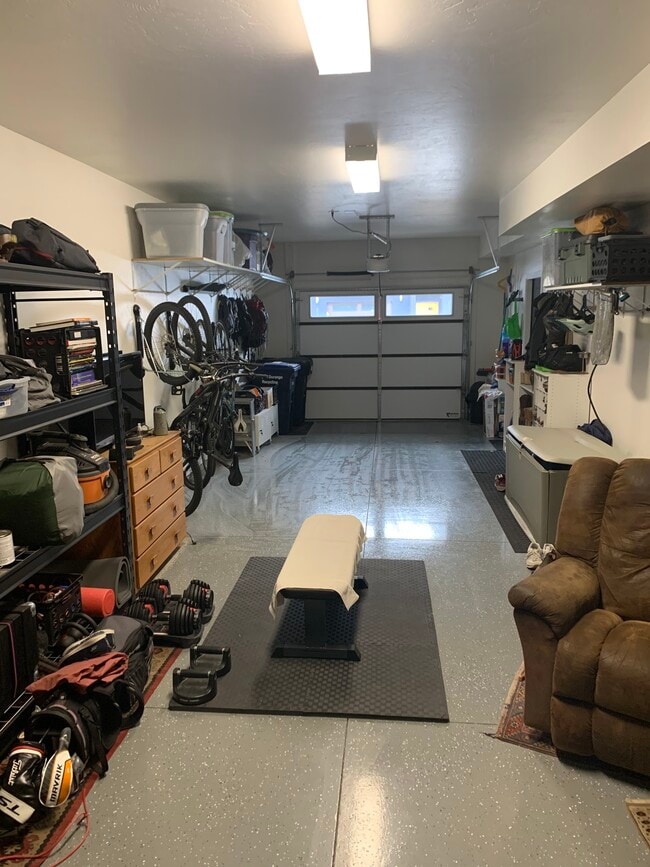 Building Photo - 002