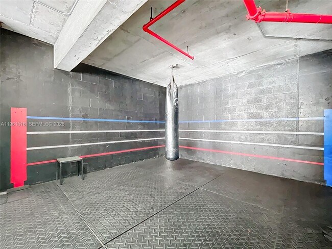 Building Photo - 690 SW 1st Ct