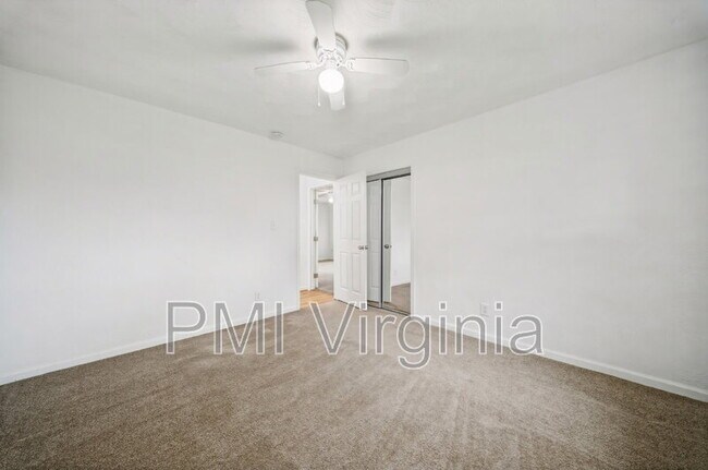 Building Photo - 5389 Susquehanna Dr