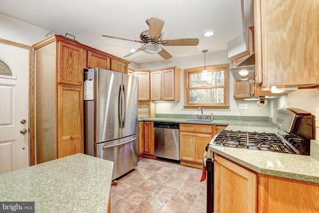 Building Photo - 119 Bosley Ave