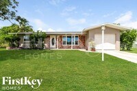 Building Photo - 4512 SE 14th Pl