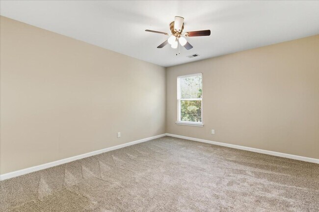 Building Photo - Spacious 5-Bedroom Home in the Live Oak Community – Richmond Hill, GA