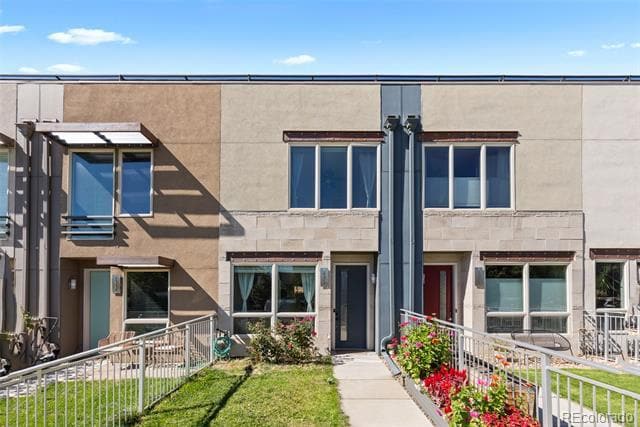 Building Photo - 1571 Wolff St