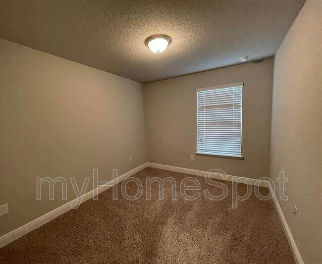 Building Photo - 6091 ROYAL PORT Ct