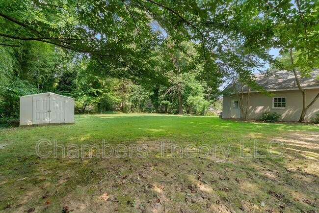 Building Photo - 3318 Holloman Rd