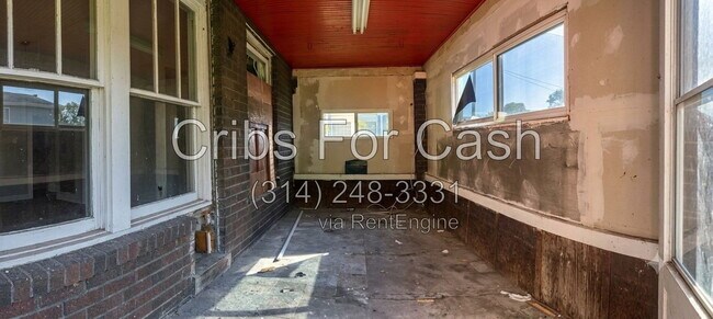 Building Photo - 541 N 27th St