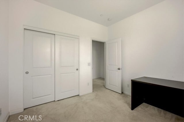 Building Photo - 2880 E Via Fiano