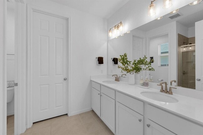 Building Photo - 20704 John Gill Dr