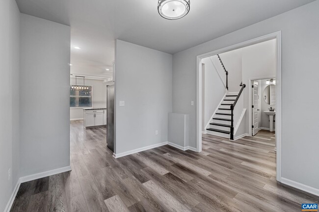 Building Photo - 151 Naylor Ln