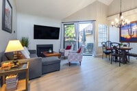 Building Photo - 1001 North Pasadena-SI FL1-ID1545705P