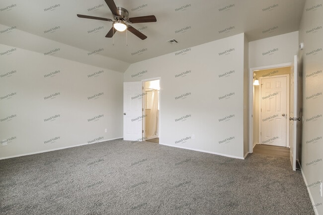 Building Photo - 14906 East 88th St N