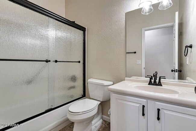 Building Photo - 6132 W Morrow Dr