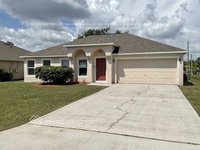 Building Photo - 1753 Pompano Dr