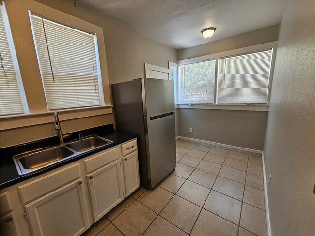 Building Photo - 1408 N Fort Harrison Ave