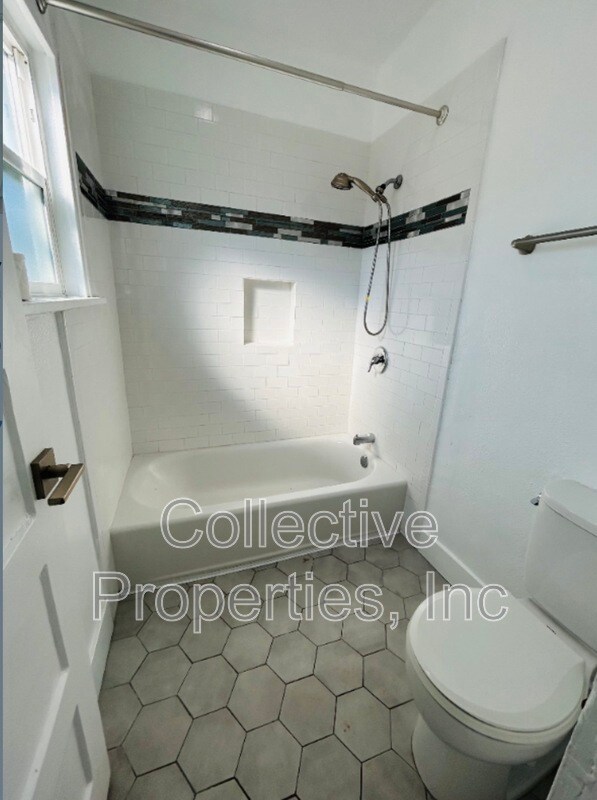 Building Photo - 3752 37th St