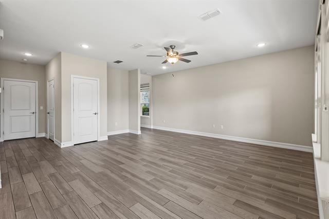 Building Photo - 9922 Michael Irvin St