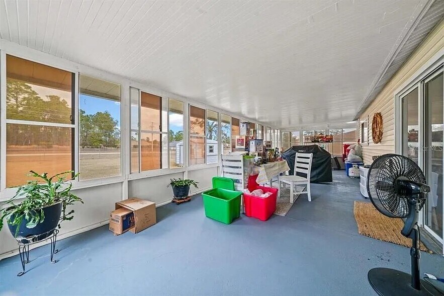 Building Photo - 544 Silver Course Cir