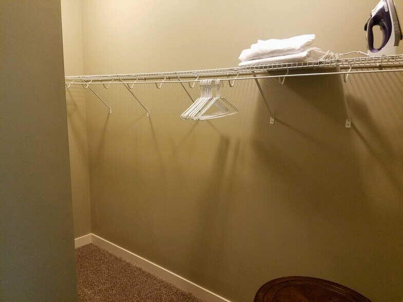 Building Photo - 1331 Winona Ct