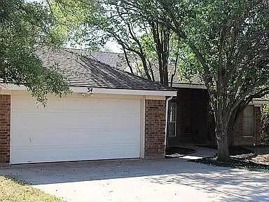 Building Photo - 34 High Life Cir