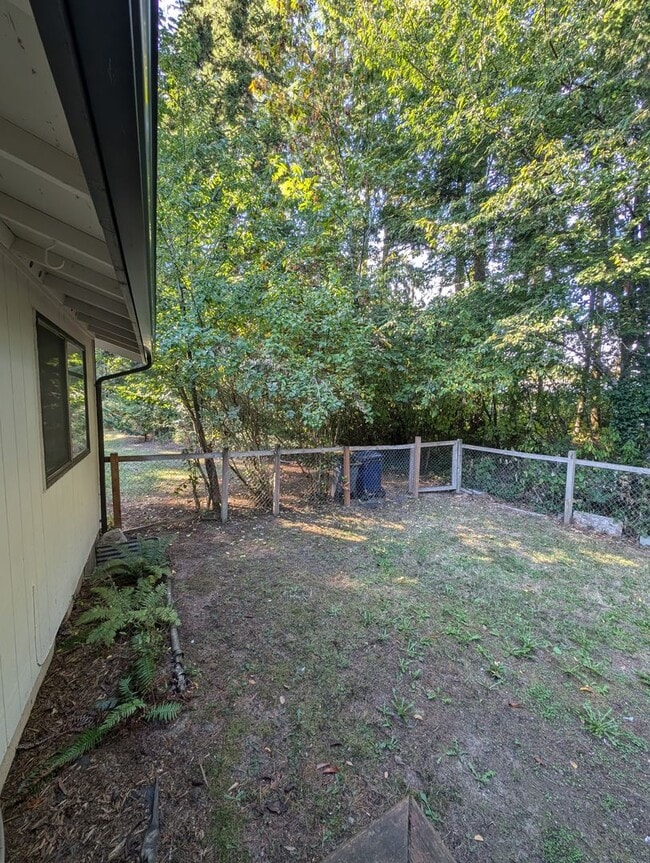 Building Photo - Two Bedroom for Rent in Brownsville! Large & Private Lot, Pets Allowed, Close to Bases & More!