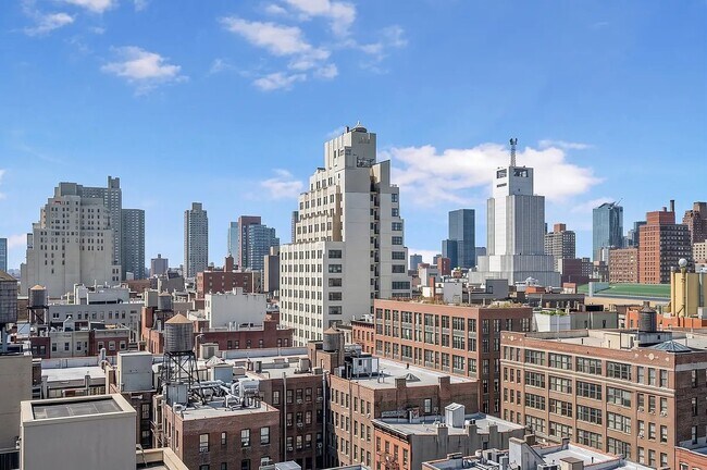 Building Photo - 888 8th Ave
