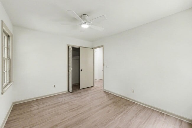 Building Photo - 130 Sandtrap Rd