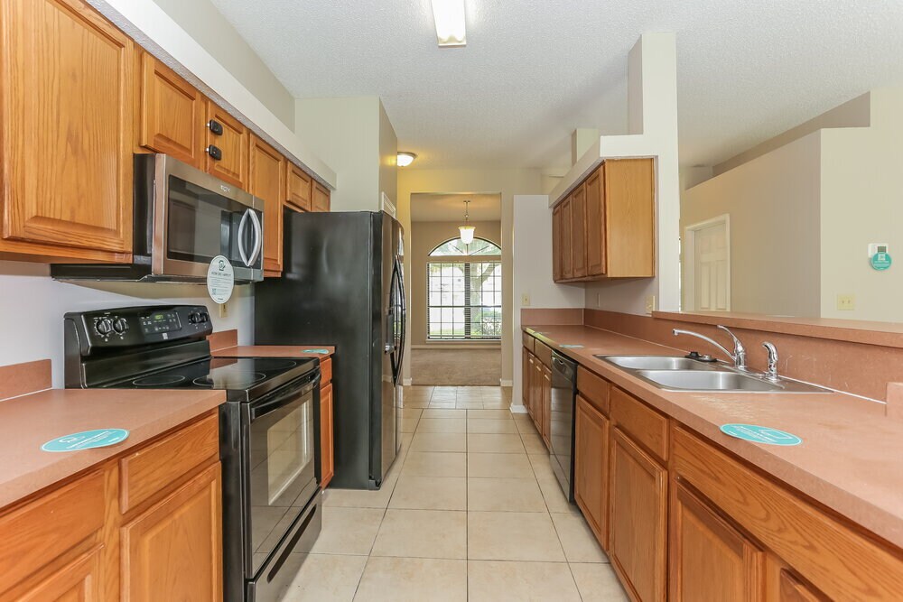 Building Photo - 925 Plumbridge Ct