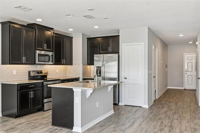 Building Photo - 1283 Flowing Tide Dr