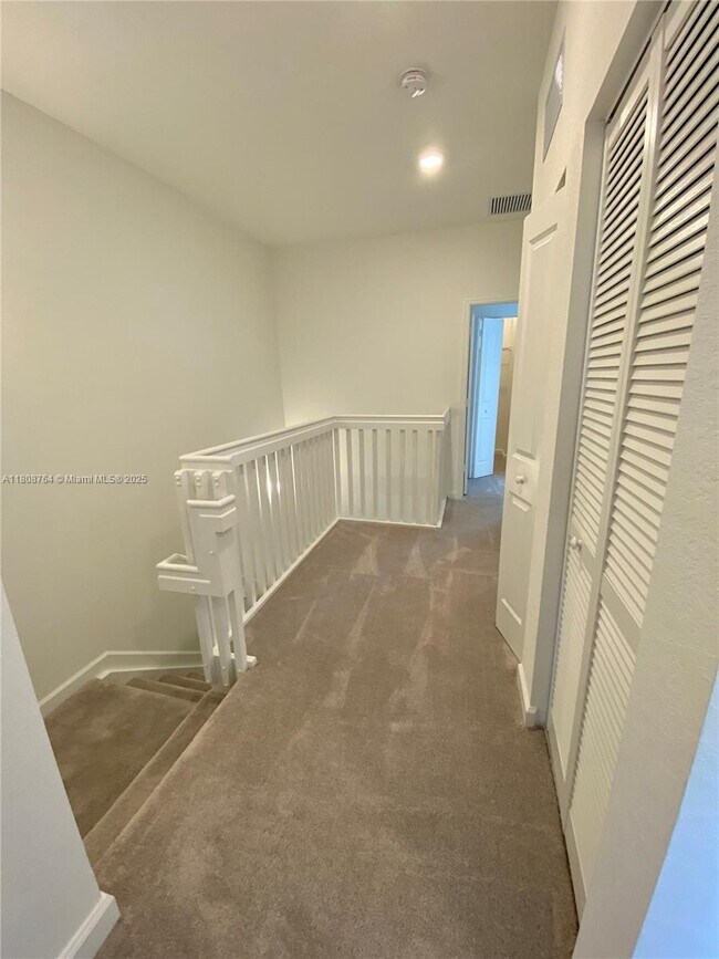 Building Photo - 4666 NW 120th Way
