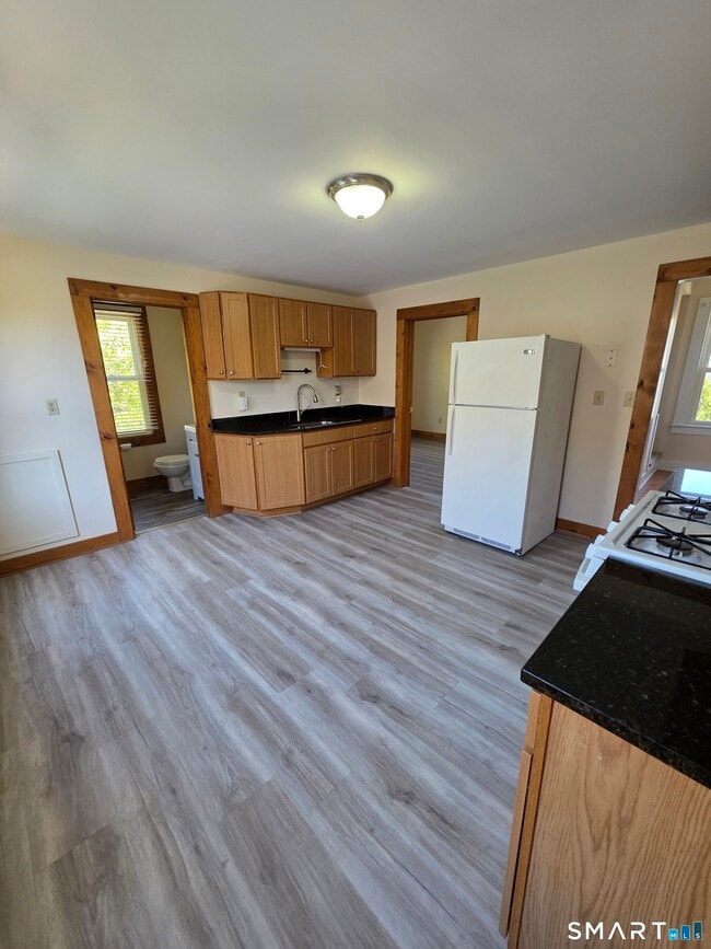 Building Photo - 38 Bull Ave