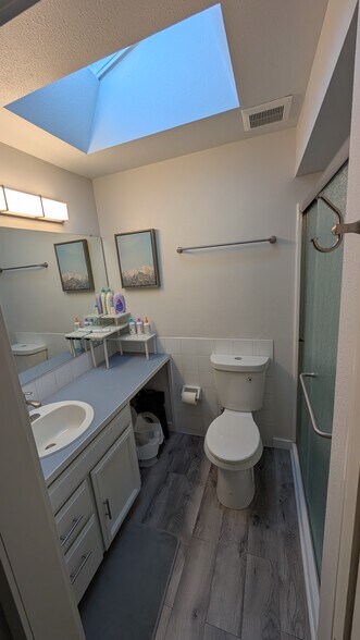 Building Photo - 5717 S Ferrall St