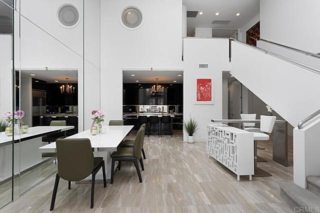 Building Photo - 7429 Via De Fortuna