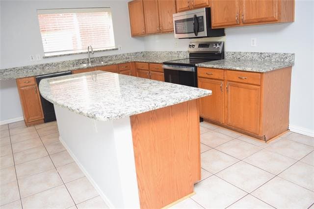 Building Photo - 2120 Glenhaven Dr