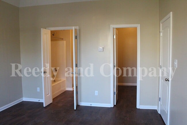 Building Photo - 7937 Bay Meadow Cir S