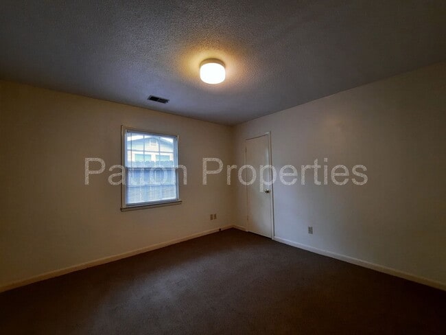 Building Photo - 307-309 Lyles Street Outside CoC - TMS004655-01-019