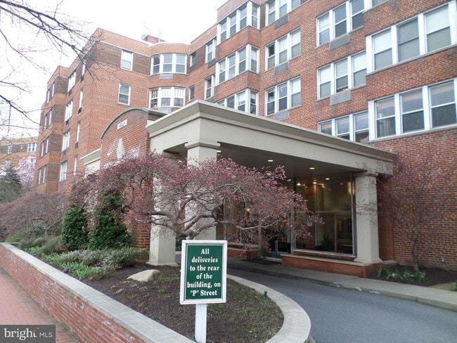 Building Photo - 2500 Q St NW