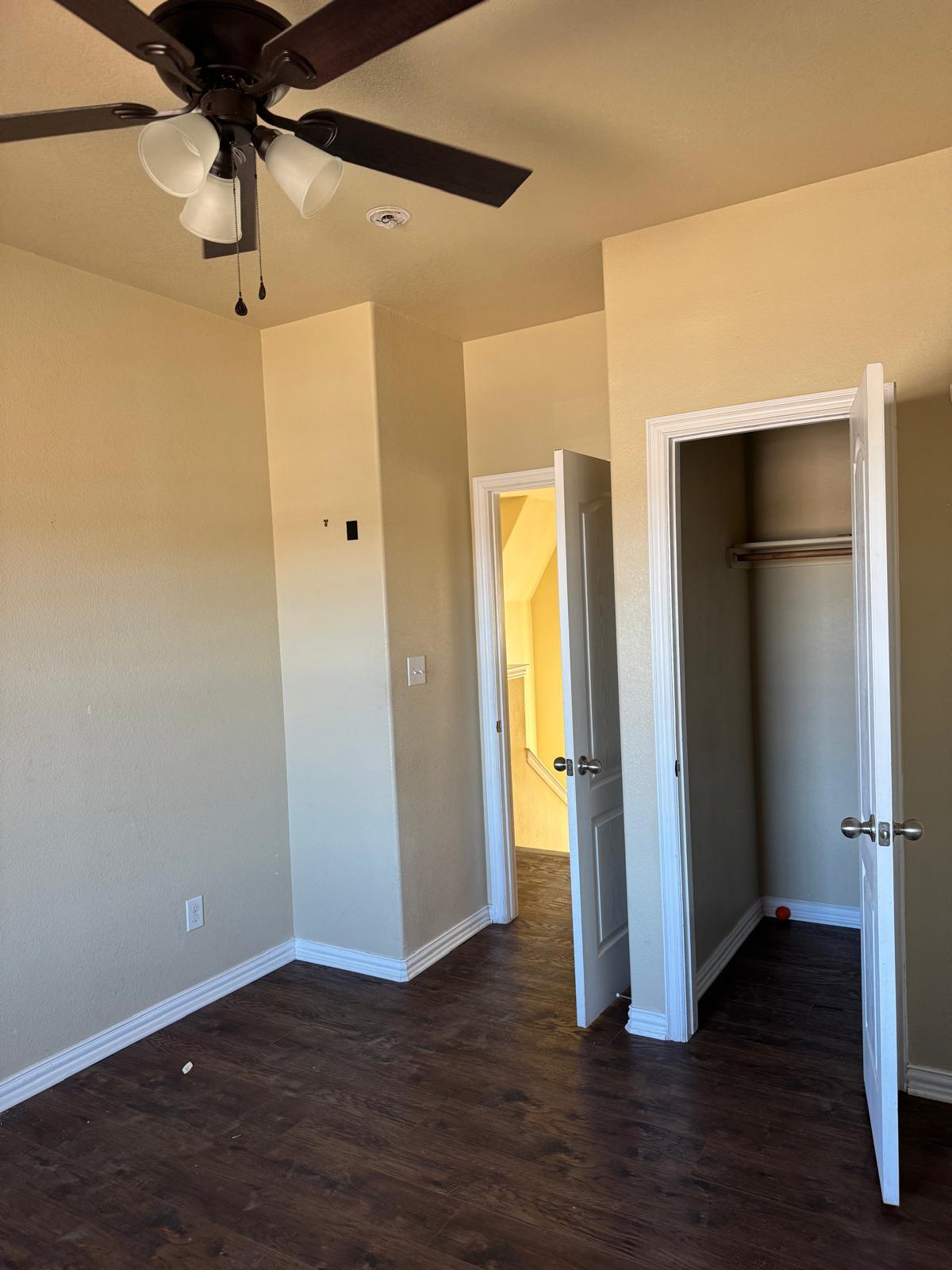 Building Photo - 706 S Jupiter Rd