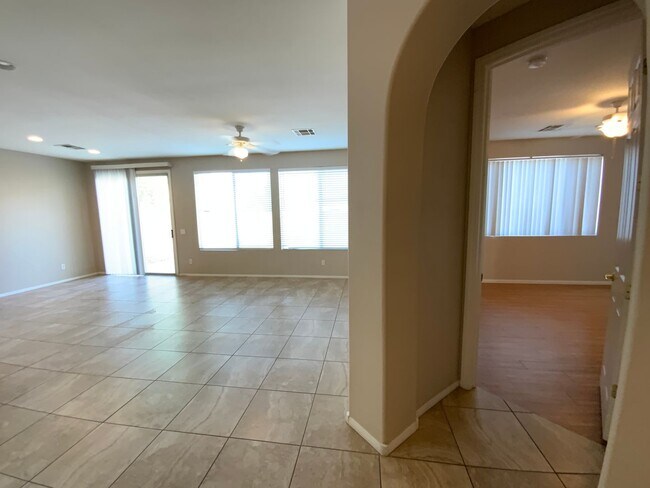 Building Photo - 1022 Pecos River Ave