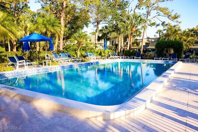 Building Photo - 1111 Wildwood Ln