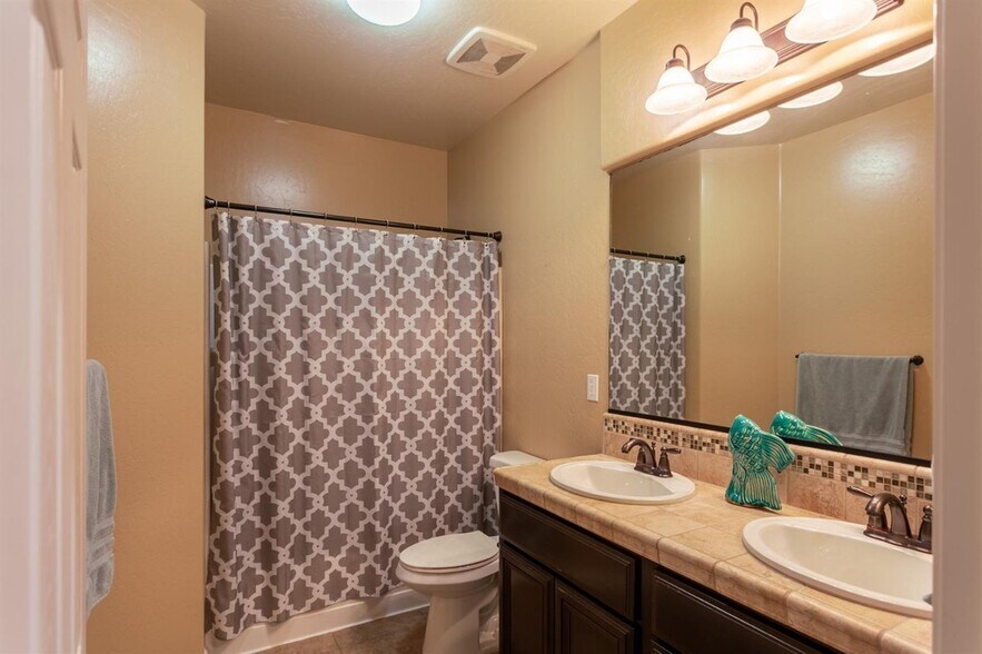 Guest Bathroom - 3170 N Leanna Ave