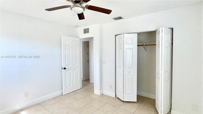 Building Photo - 2099 NW 26th Ave