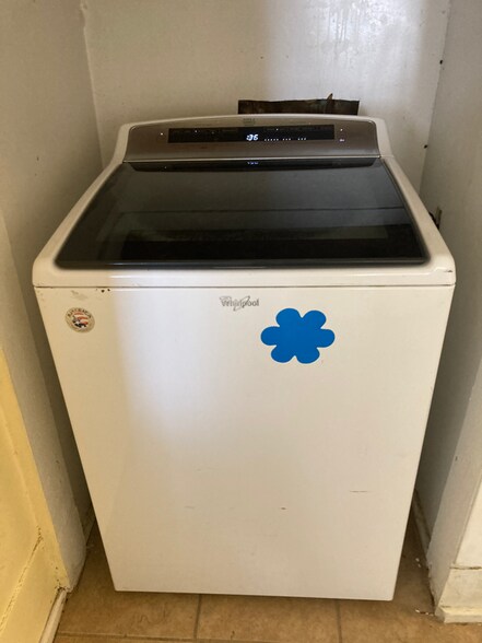 Building Photo - 2349 Las Cruces Ln