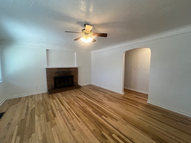 Building Photo - 4 Bed 1.5 Bath in Prime Bench Location!