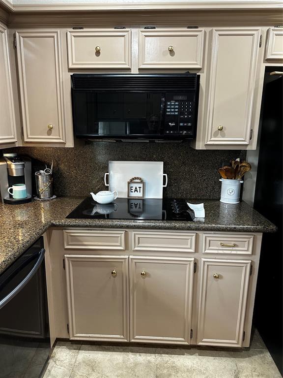 Building Photo - 11503 Briar Rose Dr
