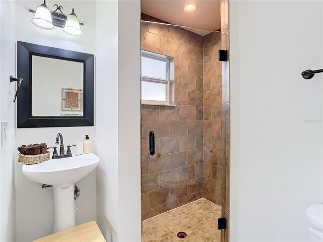 Building Photo - 2907 W Arch St