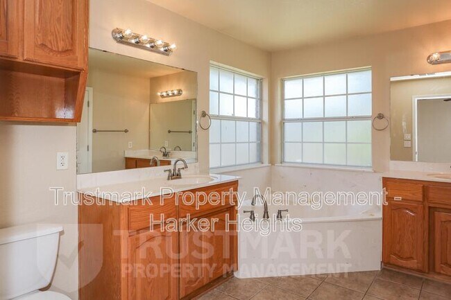 Building Photo - 2500 Bachelor Button Blvd