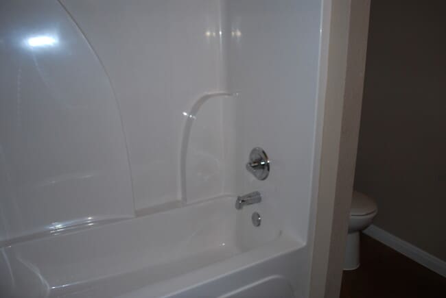 Building Photo - 1512 Dakota Ter