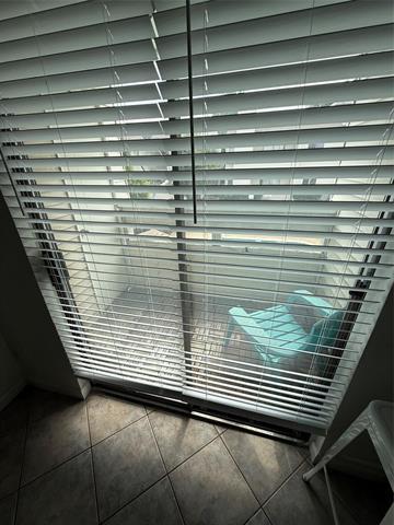 Building Photo - 7431 Holly Hill Dr