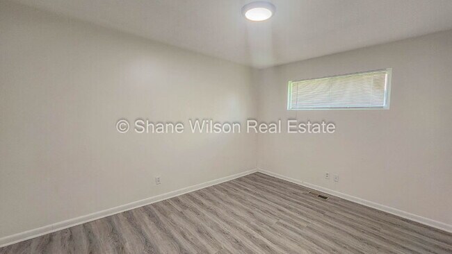 Building Photo - 2110 Appling St